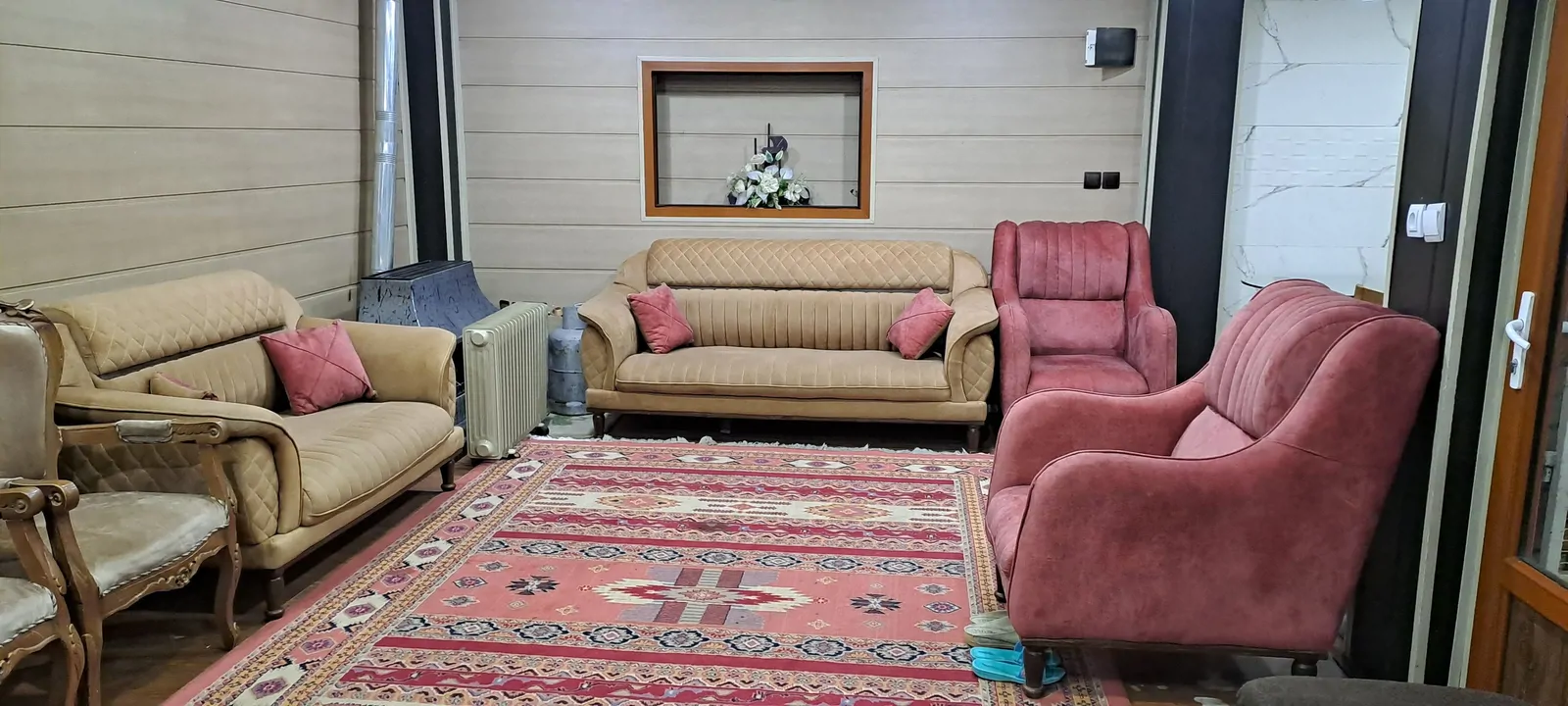 استخردار آبسرد صالحی