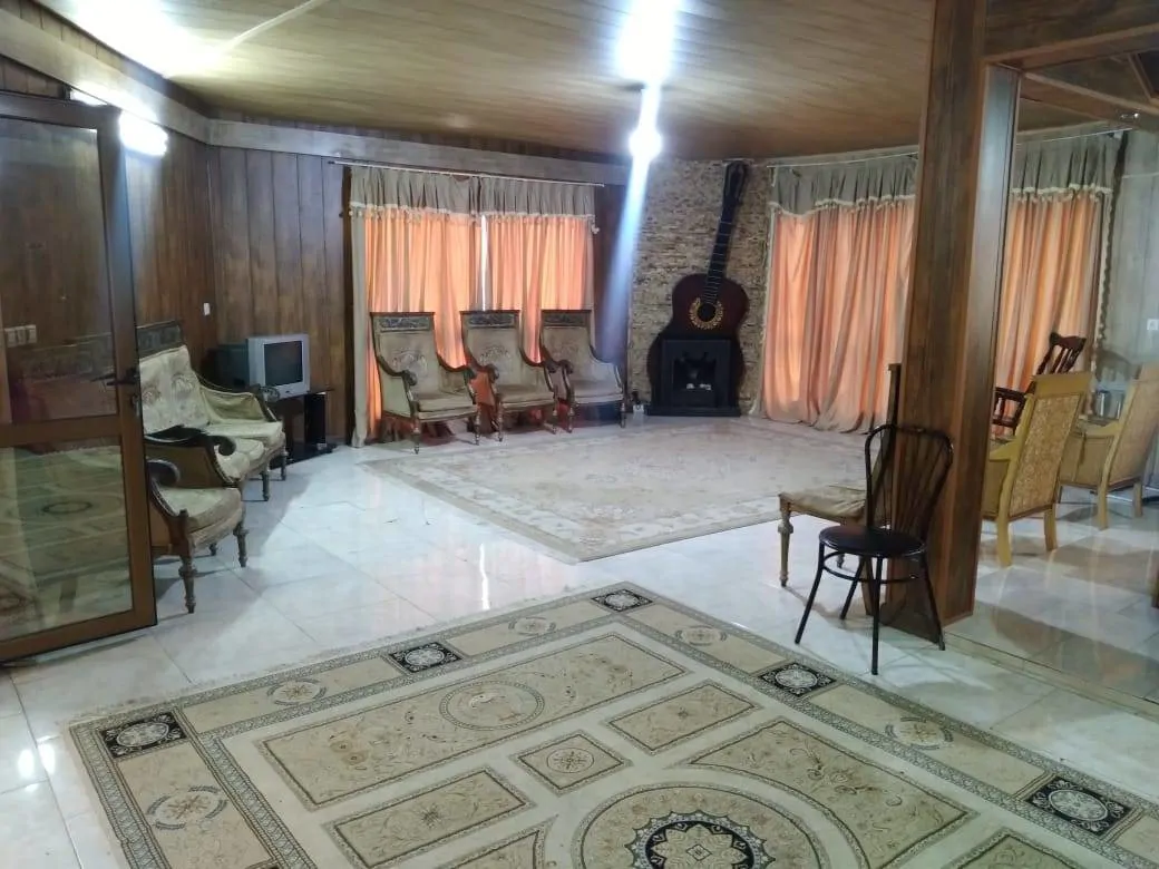 مبله سرای نمکی (طبقه همکف 2)