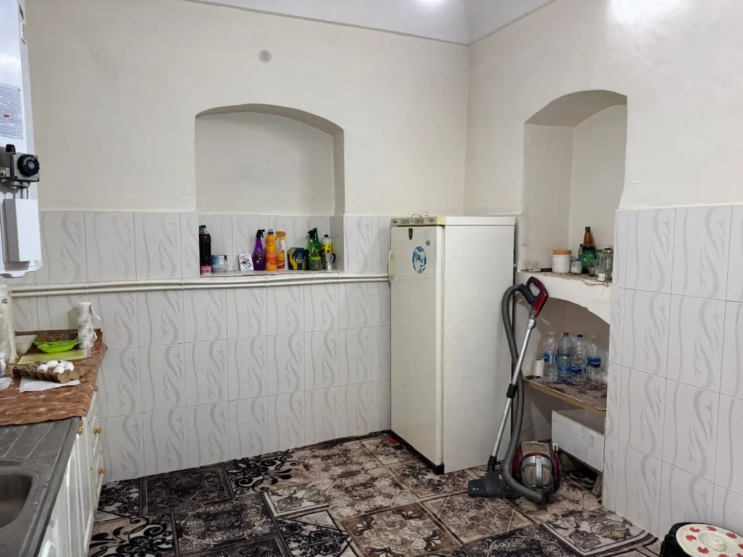 مهستان (1)