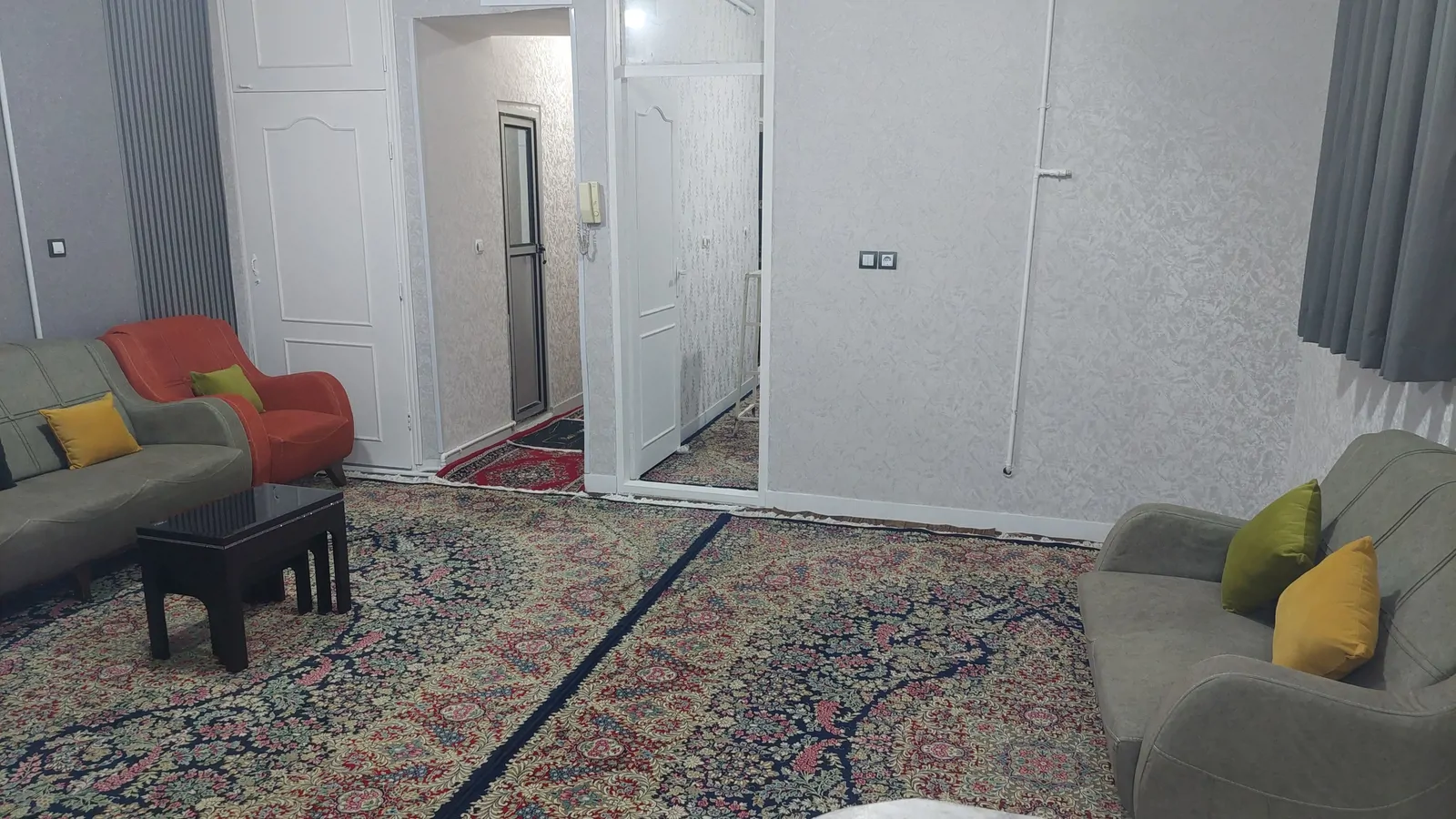 مبله شب خاطره ها