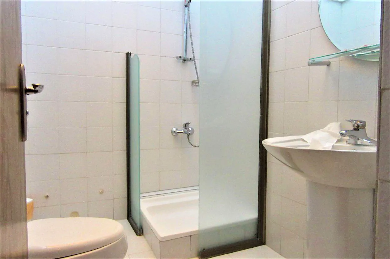 هتل کاروانسرای یام (چهار تخته 2)