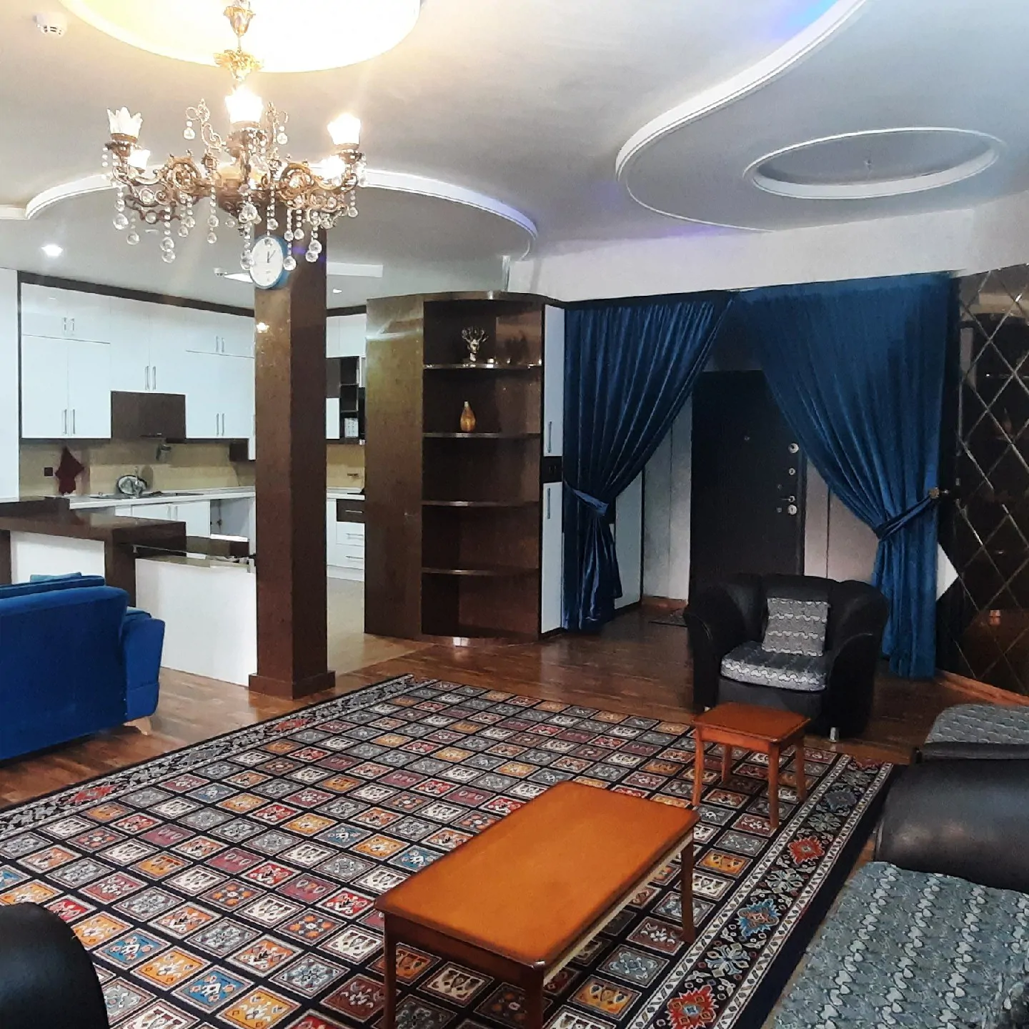 مایسا با جکوزی