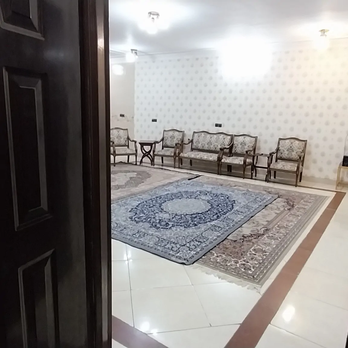 مبله شاهد