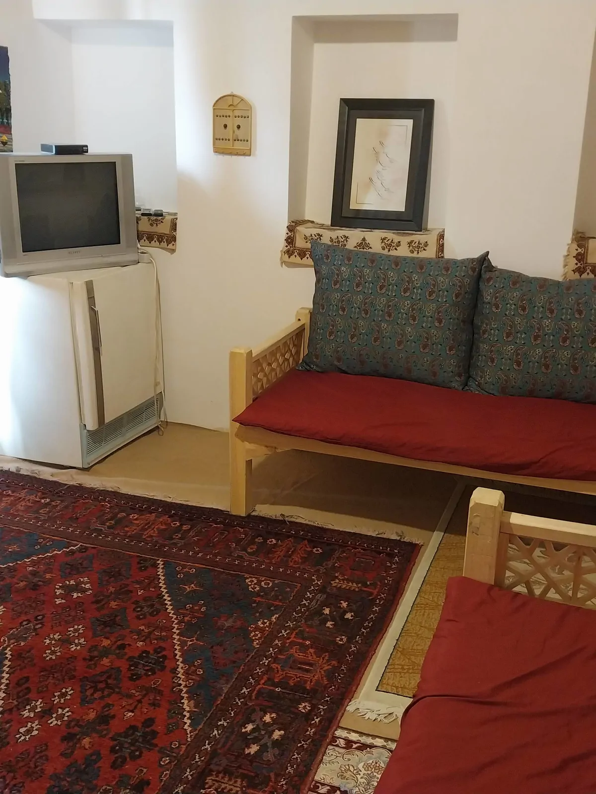 سرای مهرآفرین روستای مرق (اتاق 2)