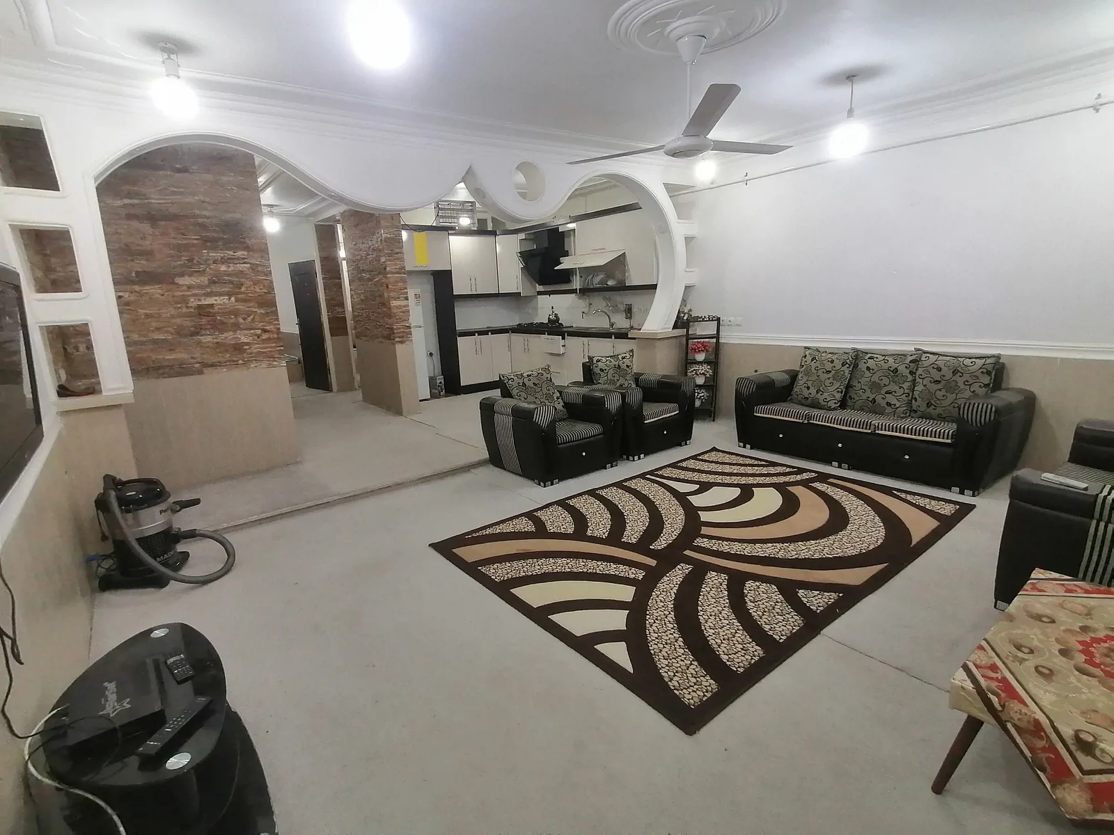 ویلایی نیایش