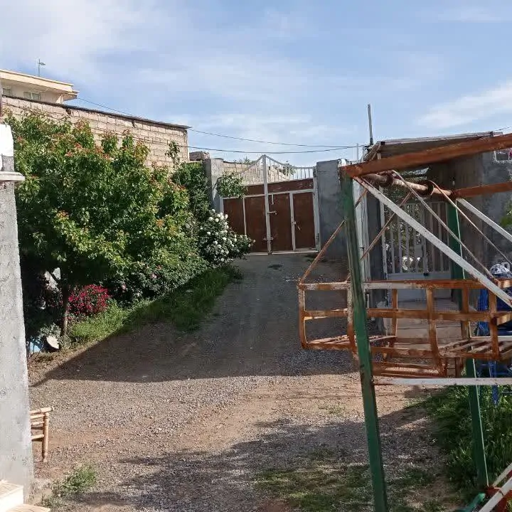 فراز بیستون (۴)
