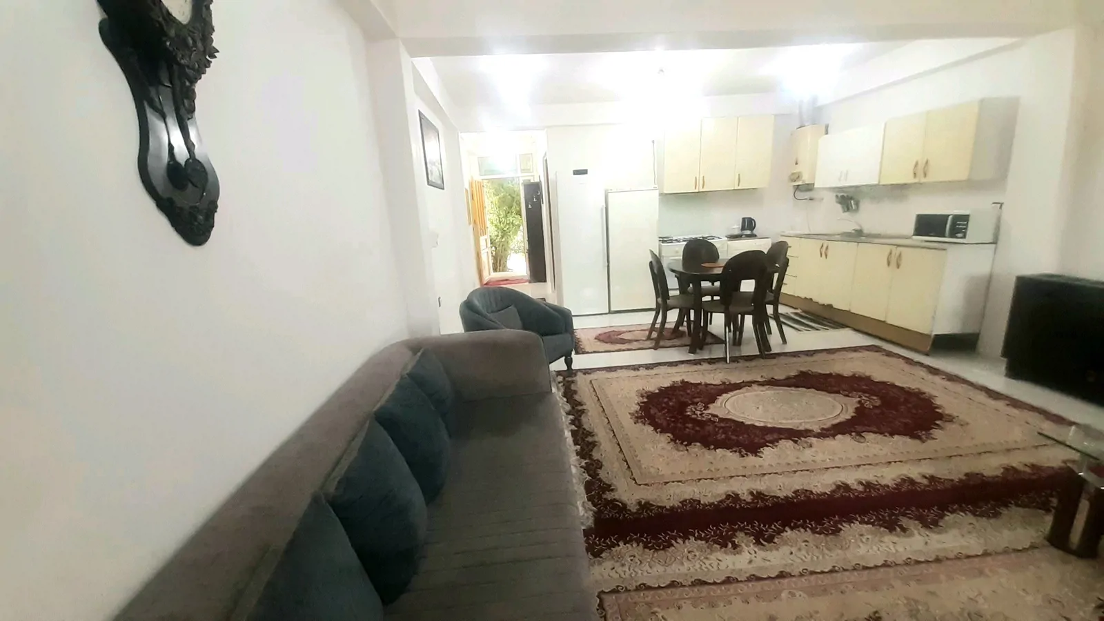 دنج کامکار