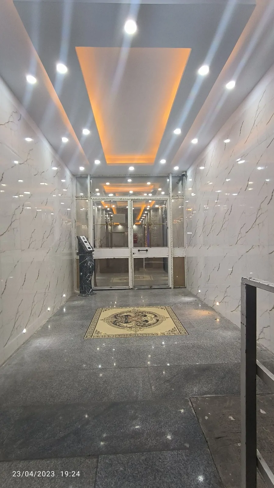 رویال (1)