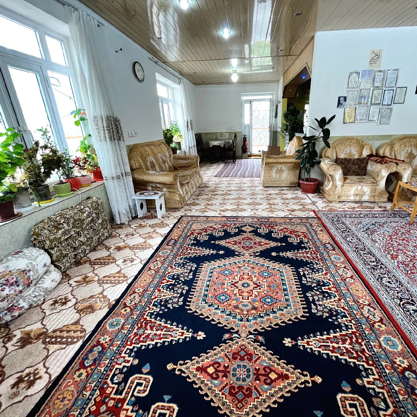 تراس شمعدونی ها
