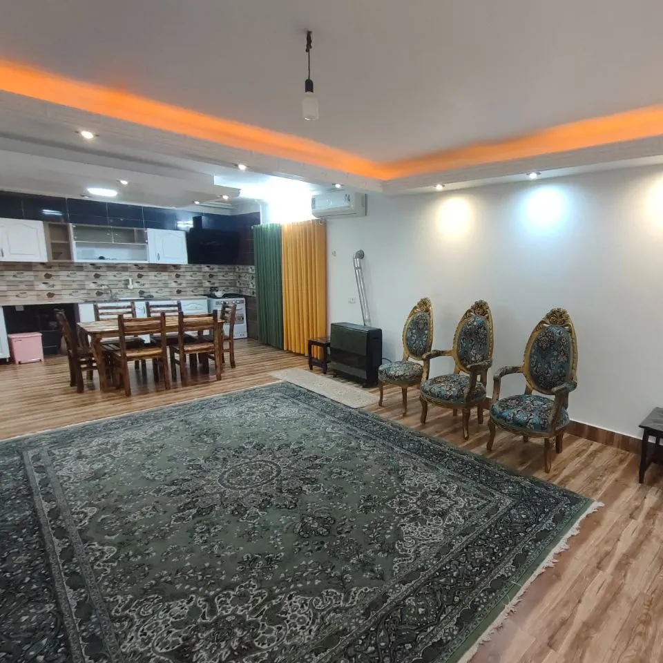 مبله آراد (طبقه همکف) نزدیک دریا