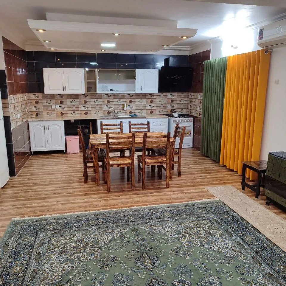 مبله آراد (طبقه همکف) نزدیک دریا