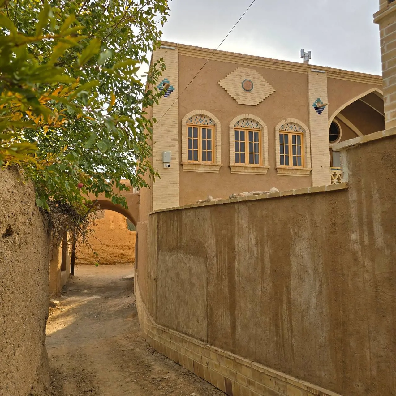 عمارت مهر بانو عقدا (اتاق نیک بانو)