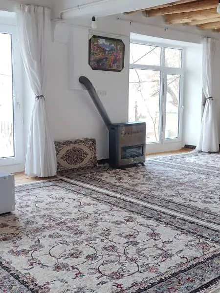 مبله شیک با تراس بزرگ