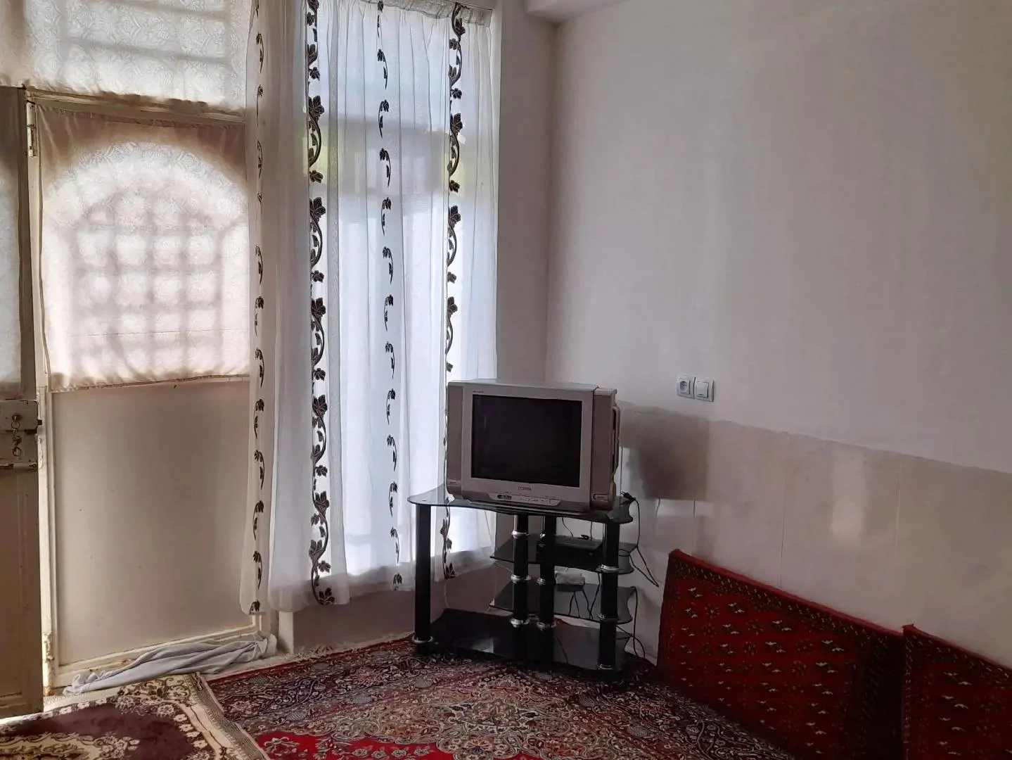 فراز بیستون (۳)