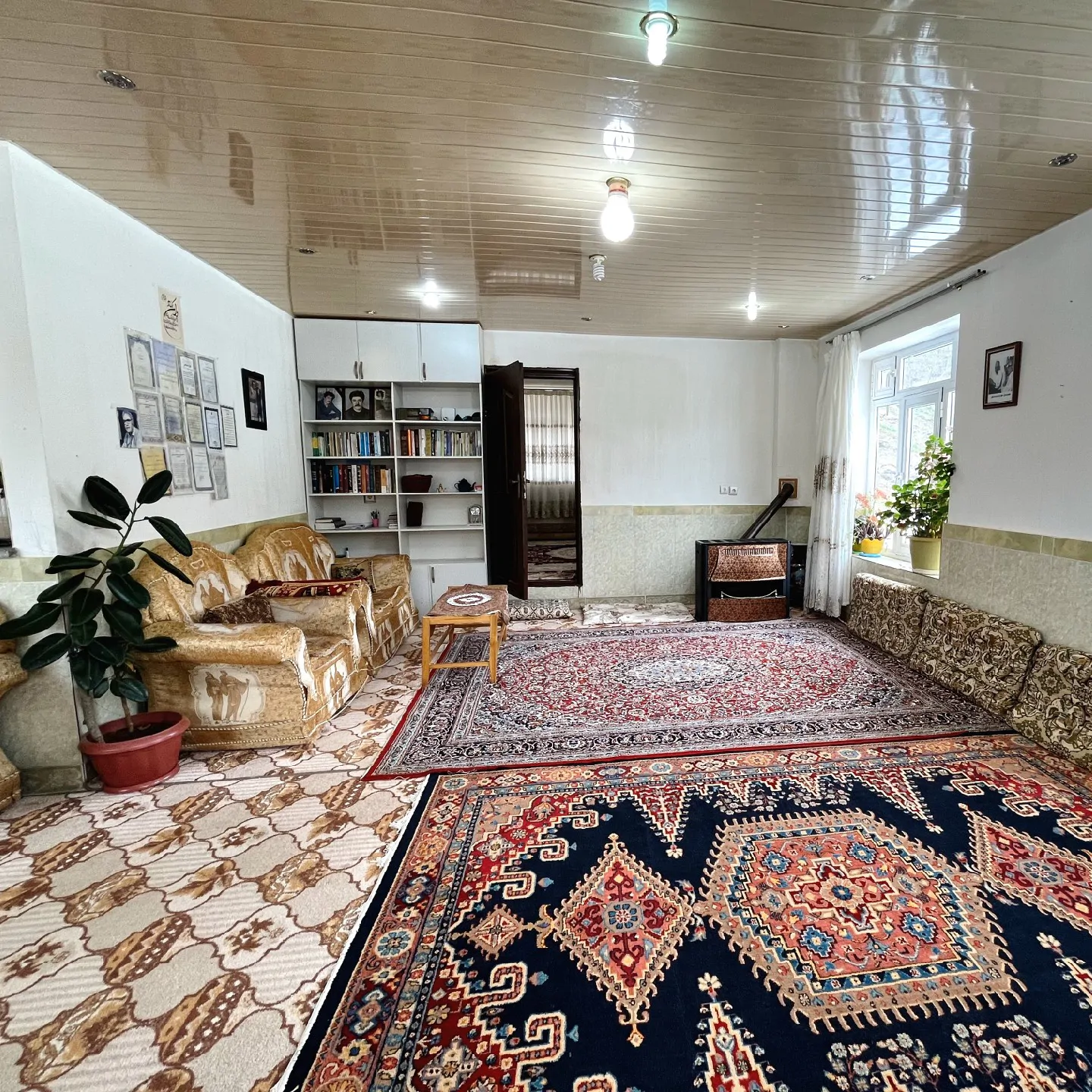 تراس شمعدونی ها