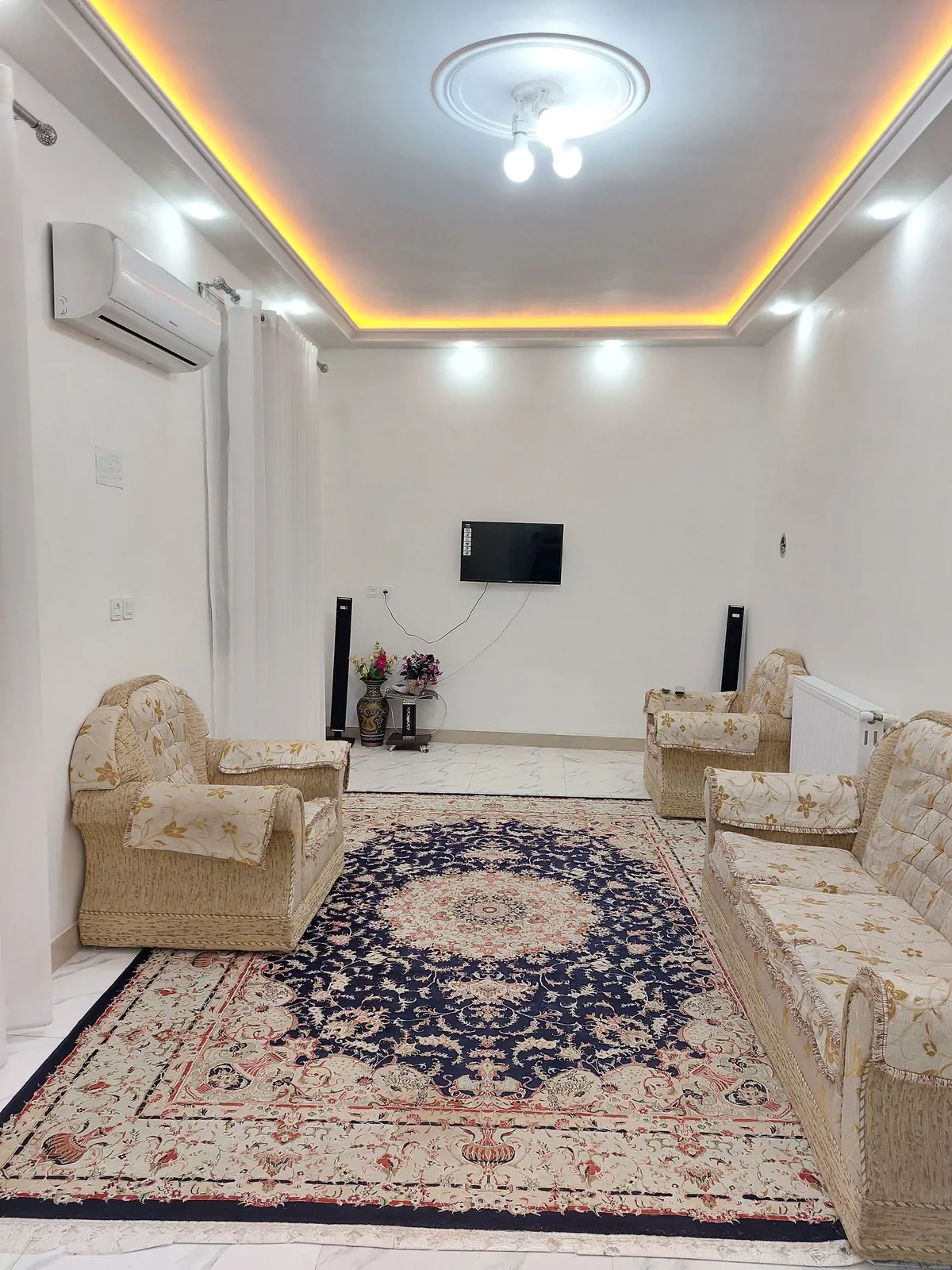 جنگلی عزیزصفت
