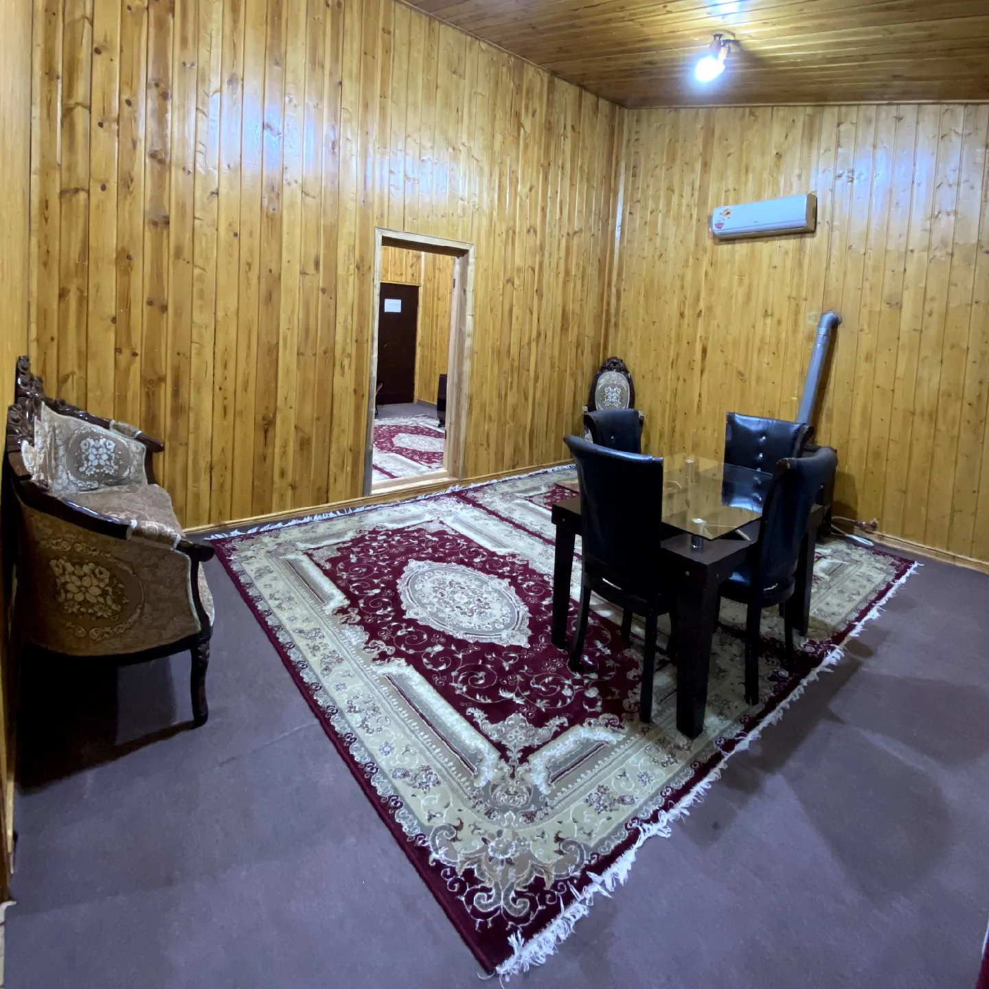 جنگلی شالما (نزدیک ییلاقات و آبشار)