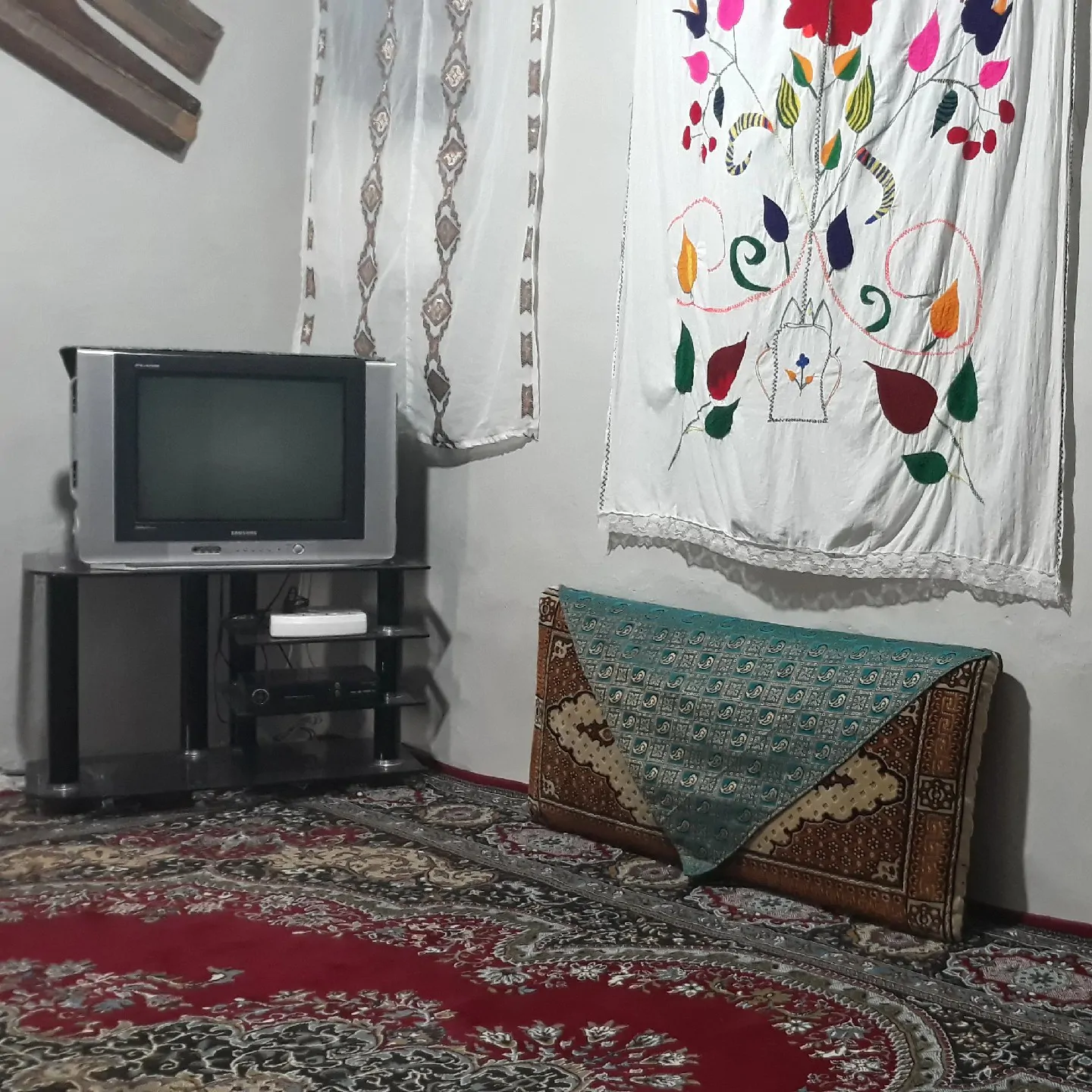 چشمه سورت (اتاق1)