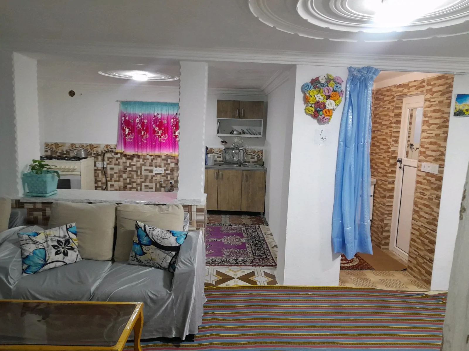 لاویج با فوتبال دستی