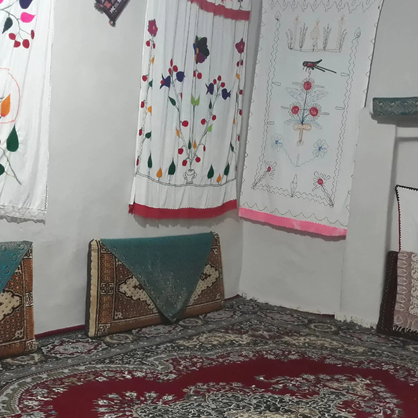 چشمه سورت (اتاق1)