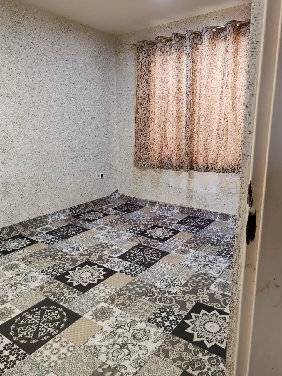 سربازان گمنام (همکف)