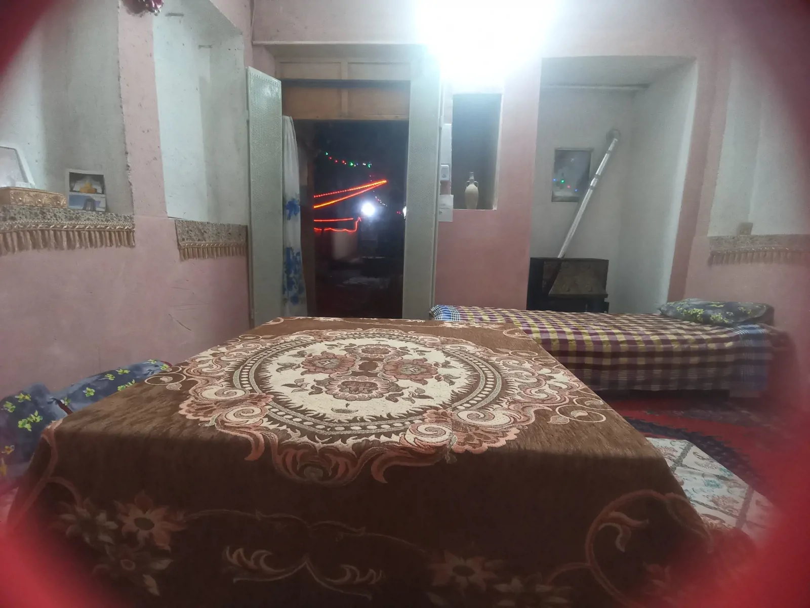 اتاق (4) سایه نشین (سرای کربلایی فریدون)