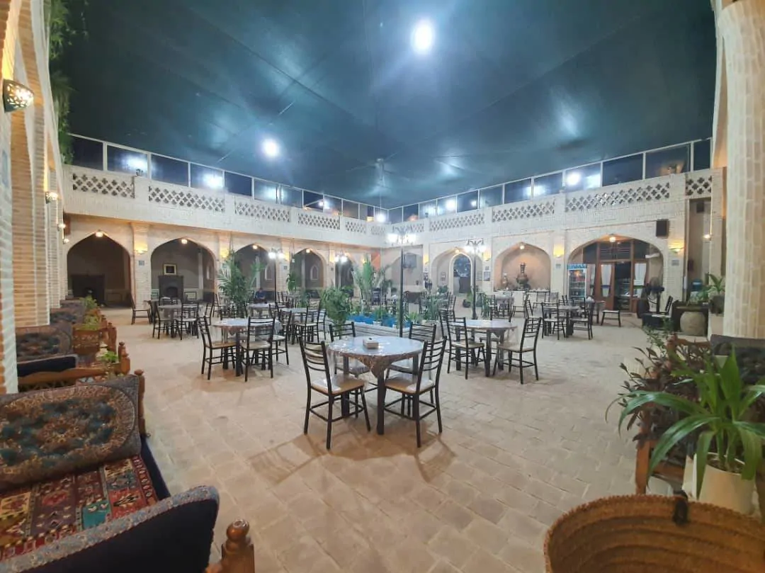 عمارت خان نشین (2 تخته)