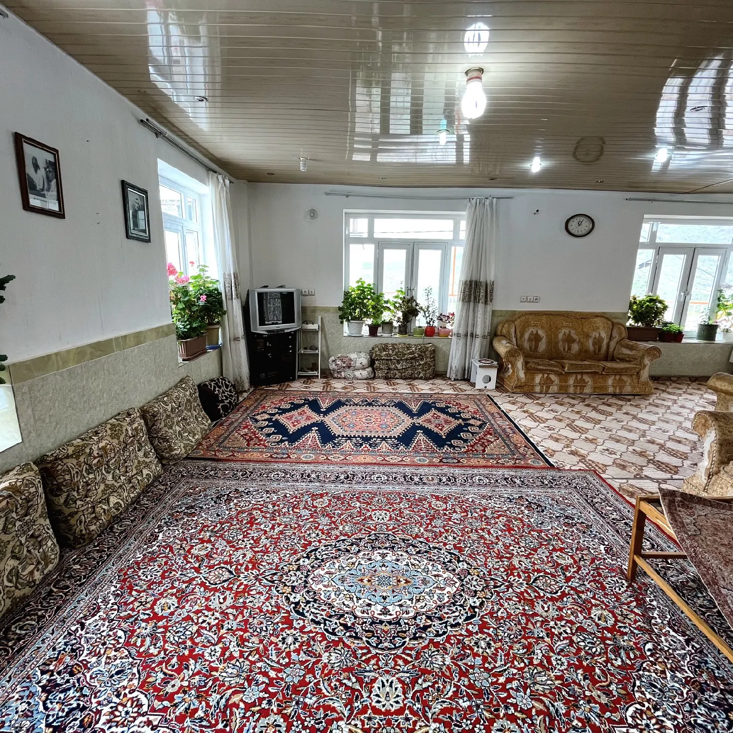 تراس شمعدونی ها