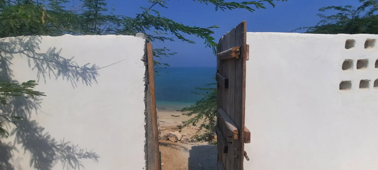 روزنه (اتاق کُنار)