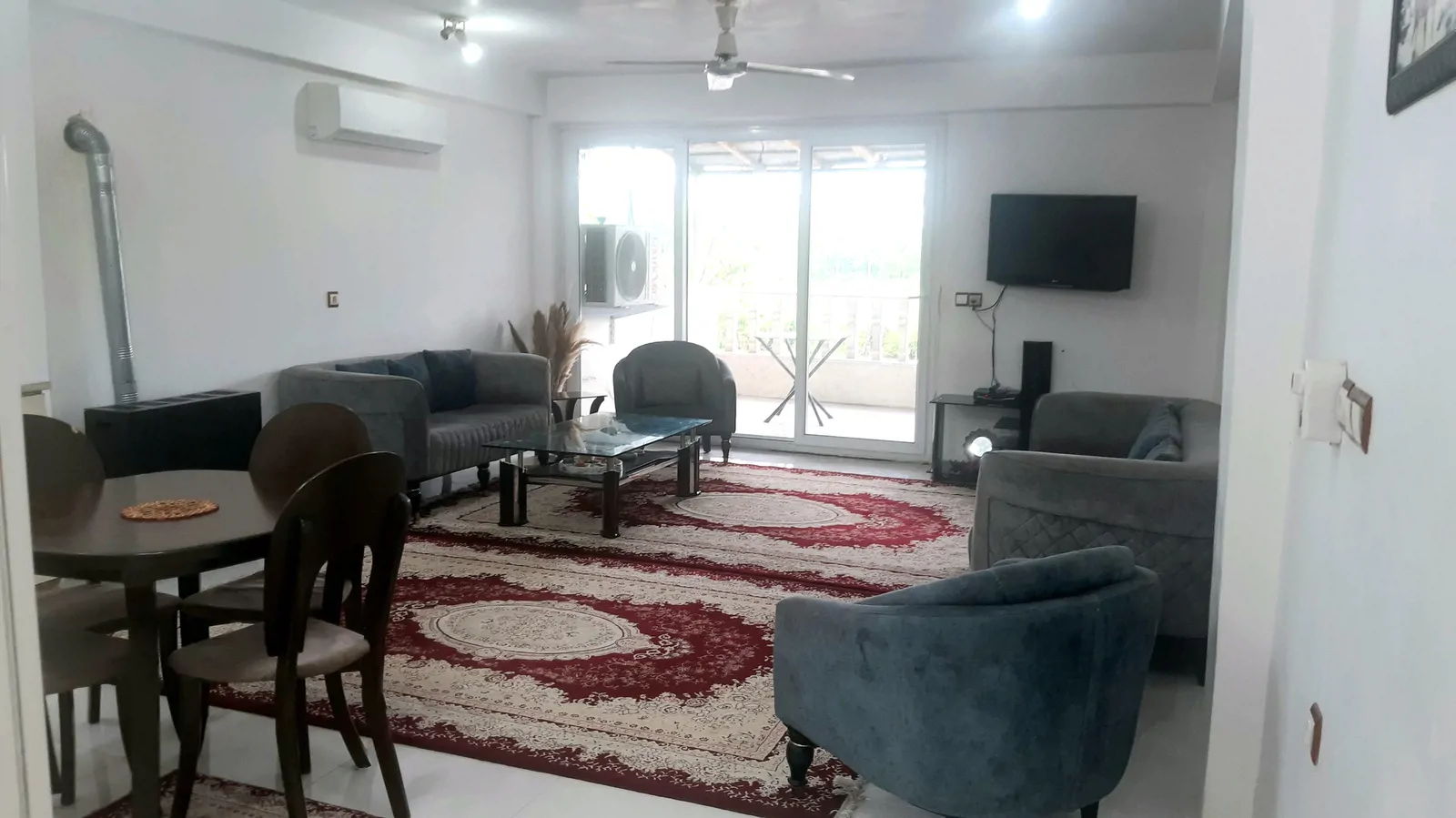 دنج کامکار