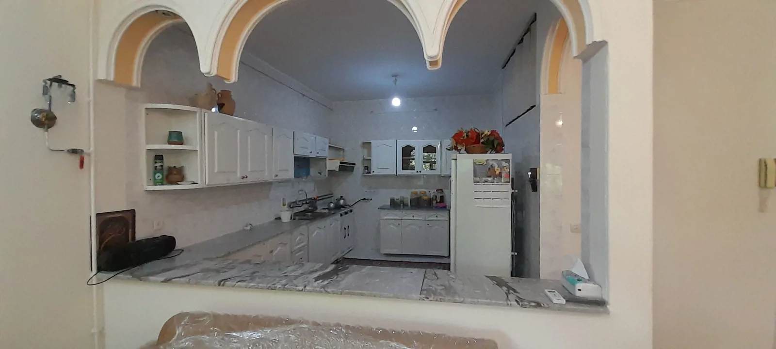 ویلایی نورآبی
