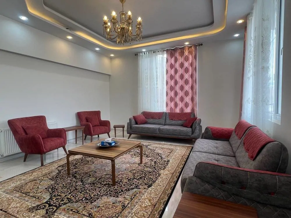 باغ لیلیوم دشت بهشت (۱)