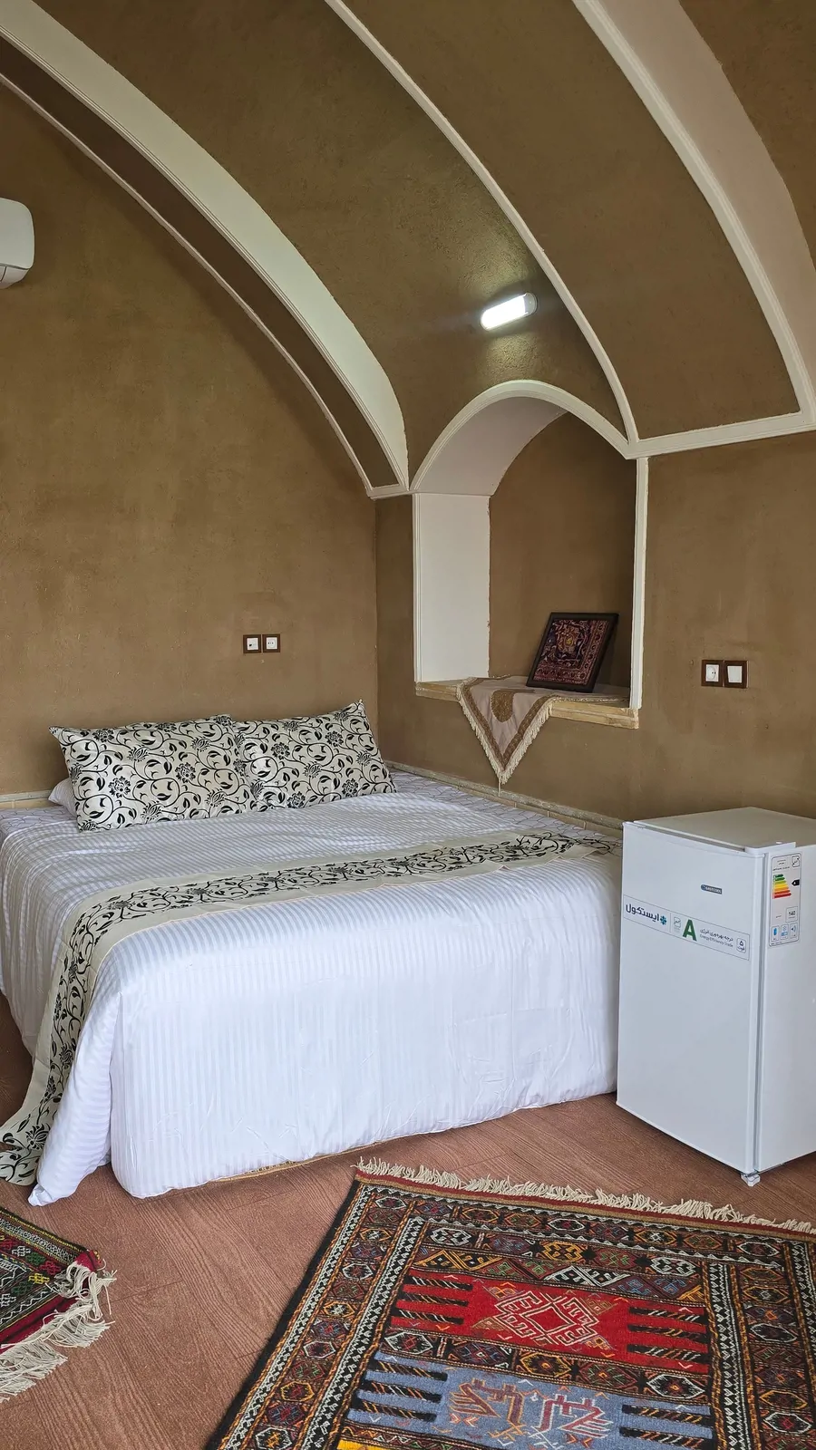 عمارت مهر بانو عقدا (اتاق نیک بانو)