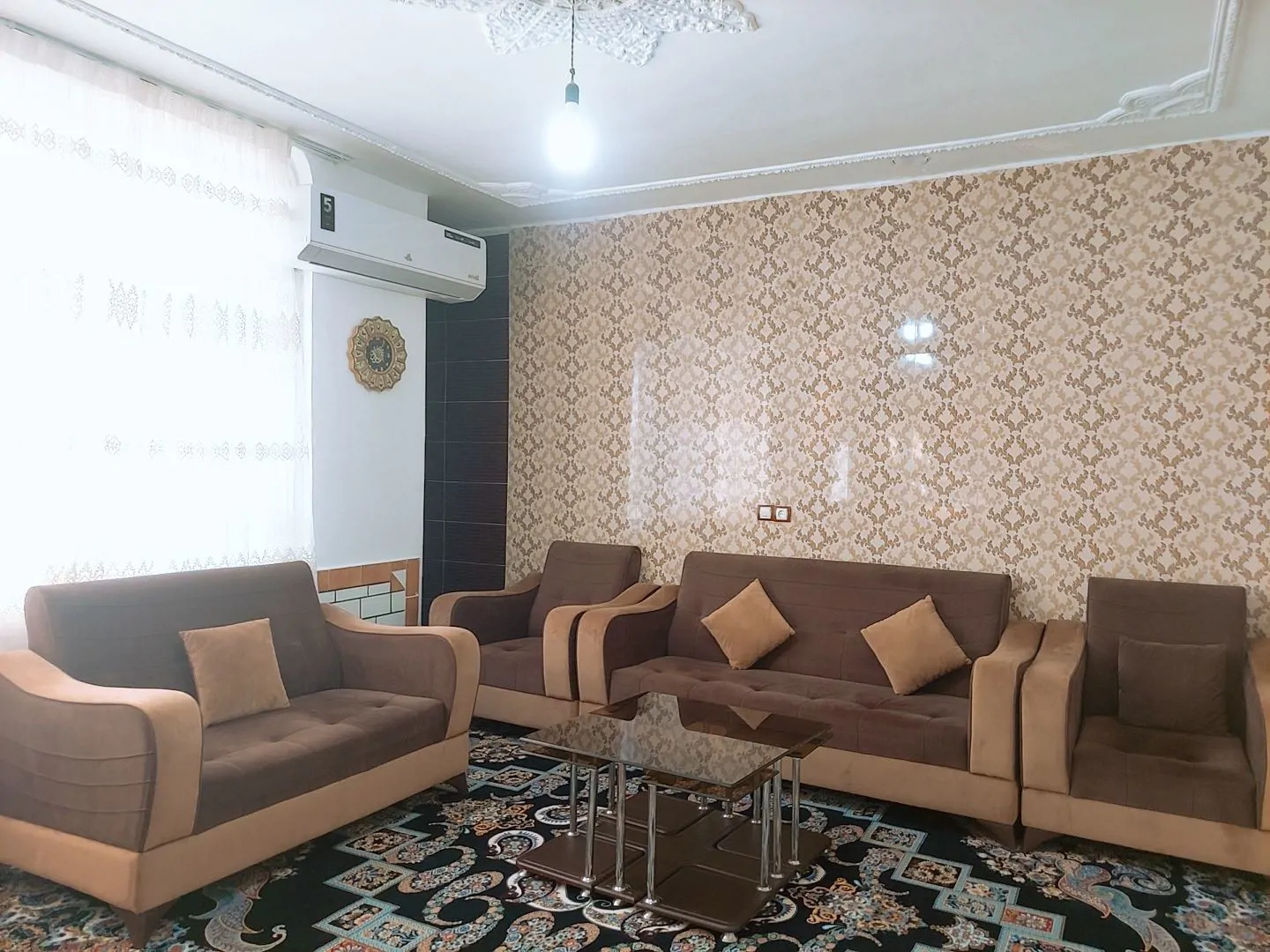 خوش نشین