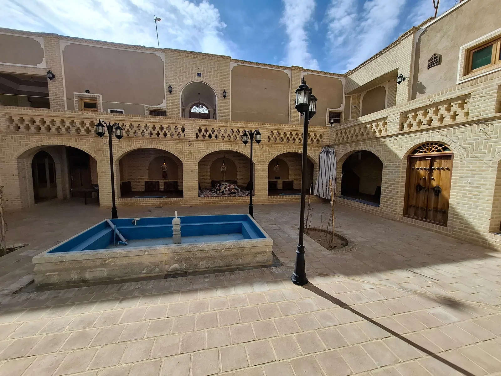 دیوان سالار (مهرالنساء)