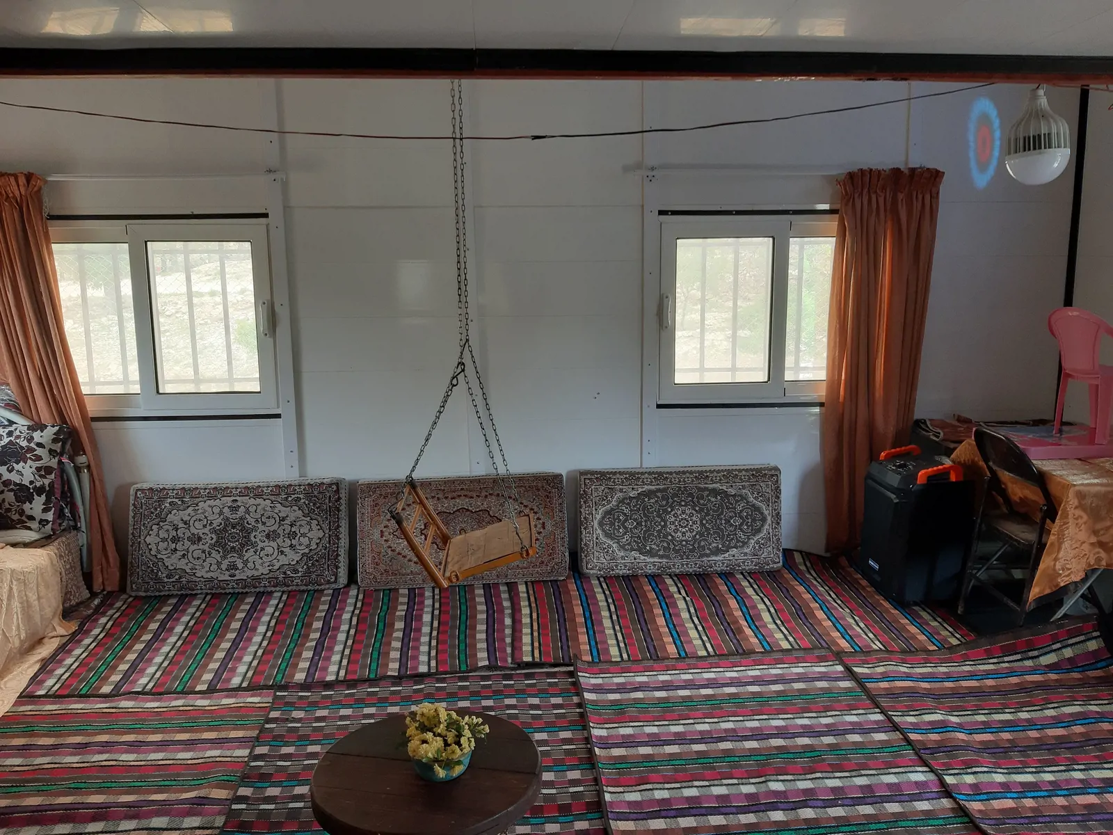 کوهستانی آبشار