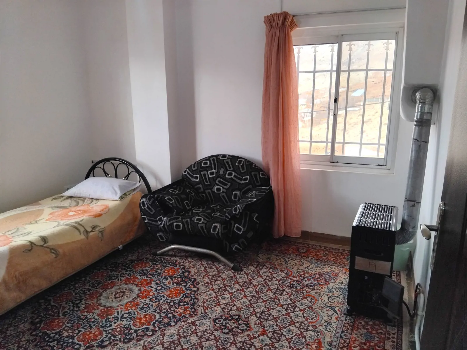 پردیس (واحد 2) در روستای چاشم