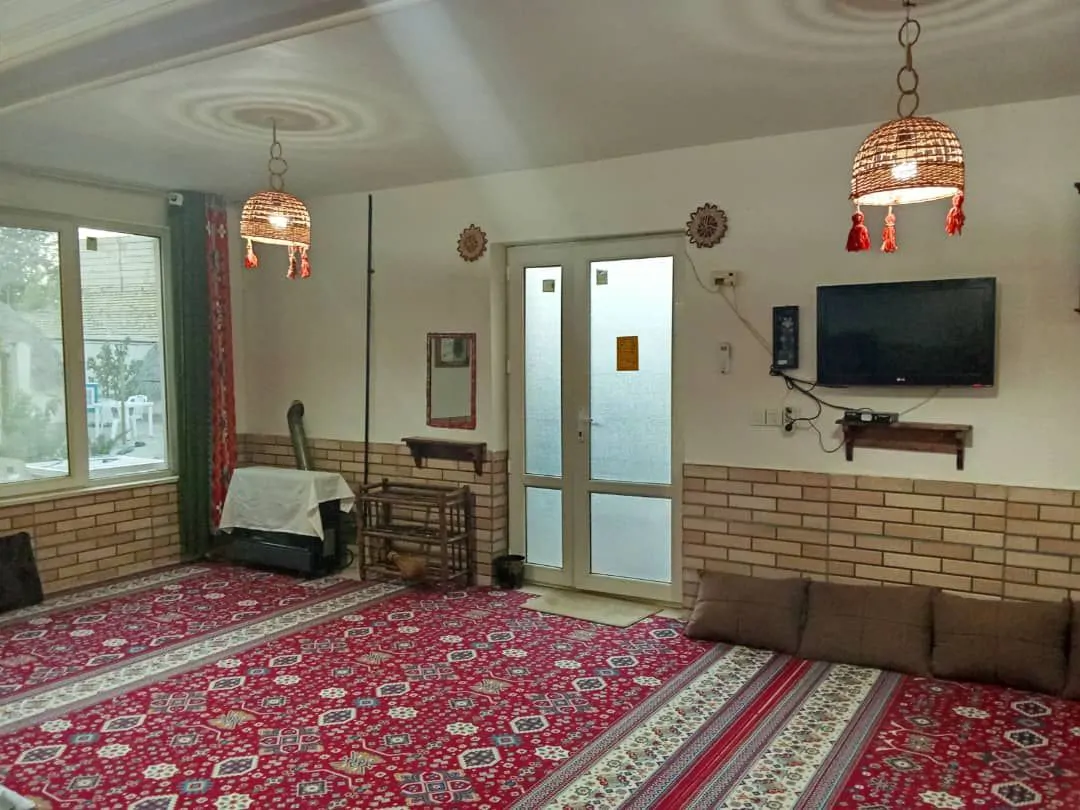 روژان (خونه دوره همی) در گلبهار