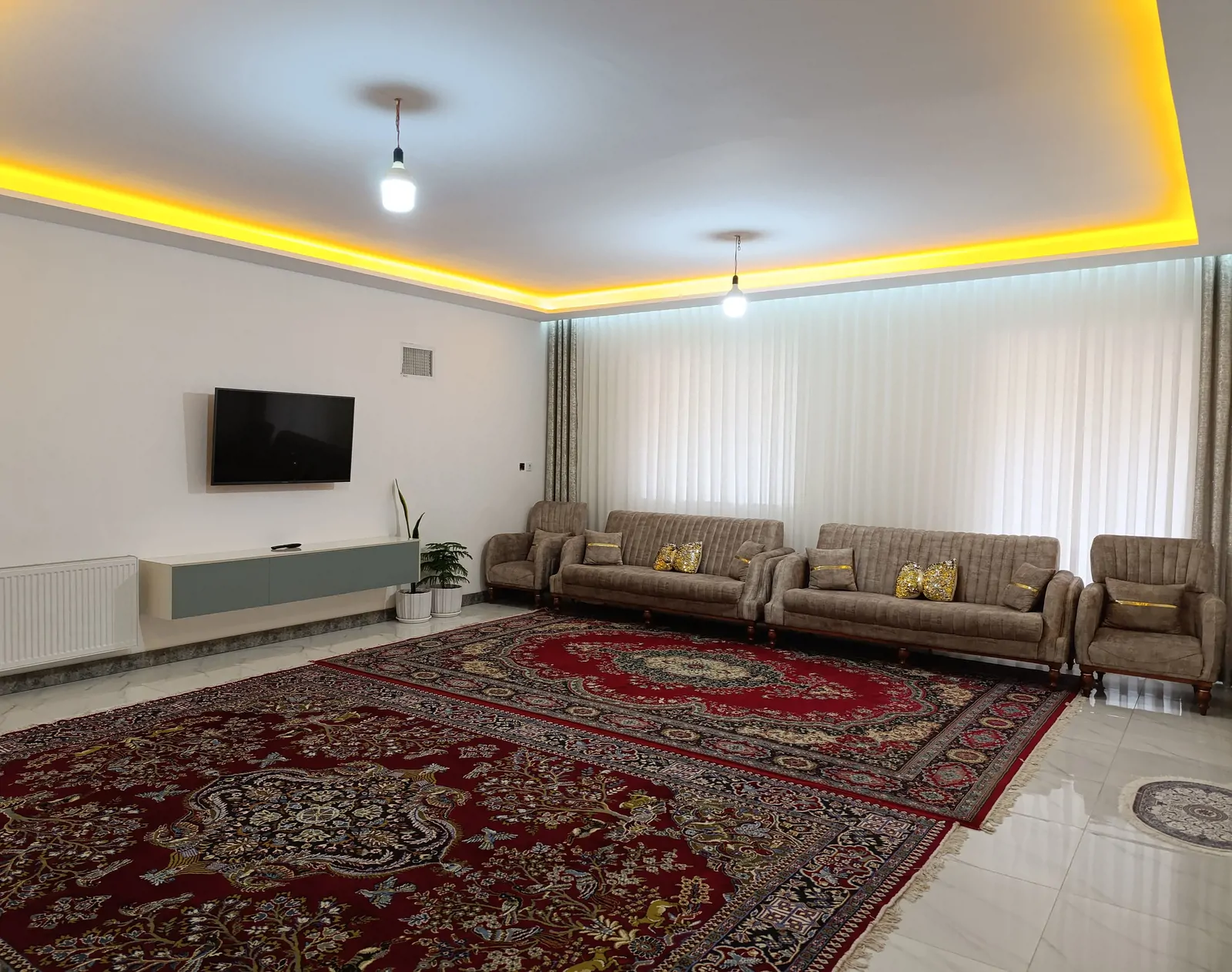 مبله سعیدکریمی