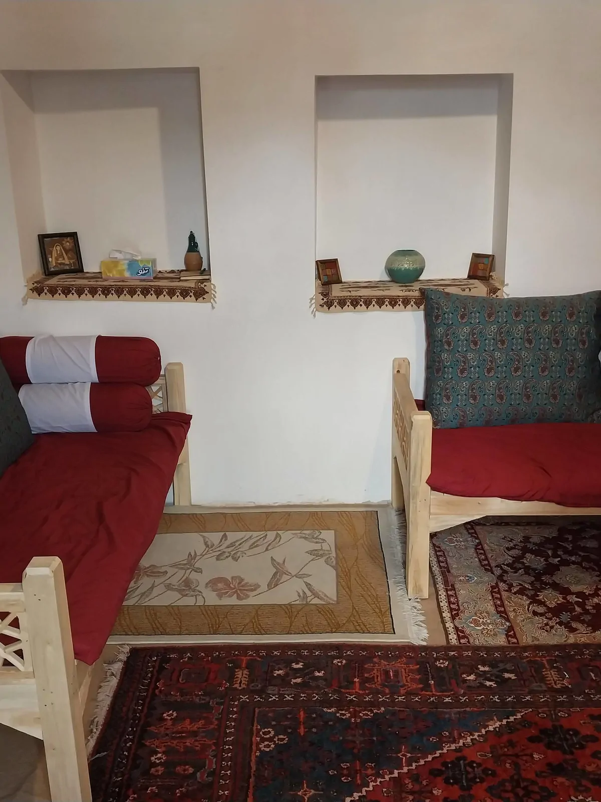 سرای مهرآفرین روستای مرق (اتاق 2)