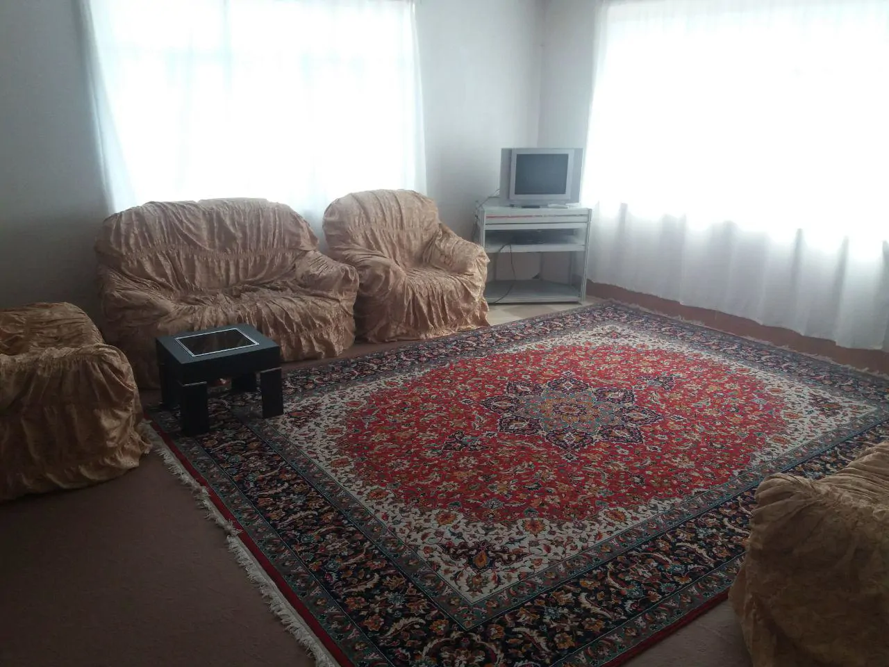 مبله حسنی ۱(طبقه اول)