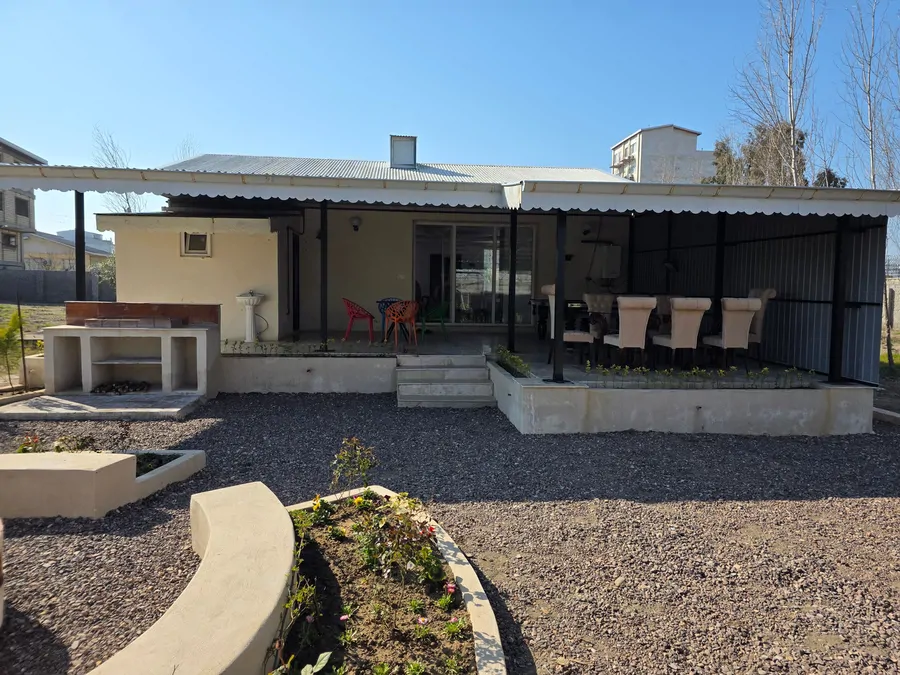 تصویر ۱ - ویلا جزیره با ایرهاکی و بیلیارد در  انزلی