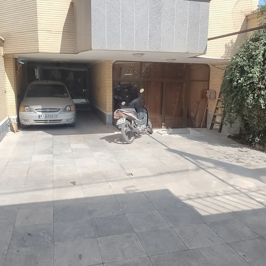تصویر ۱ - آپارتمان قادران در  اصفهان