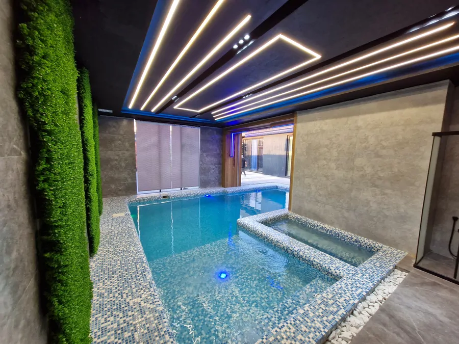 تصویر ۱ - ویلا ویلای مدرن نگین استخر آبگرم در رودهن