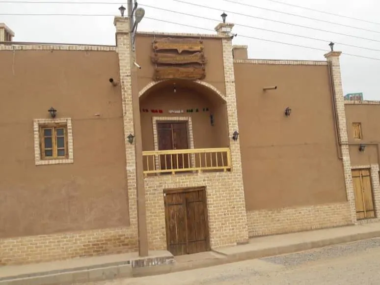 تصویر ۱ - اقامتگاه بوم‌گردی رمضان بیک( اتاق عطار) در  کاشمر