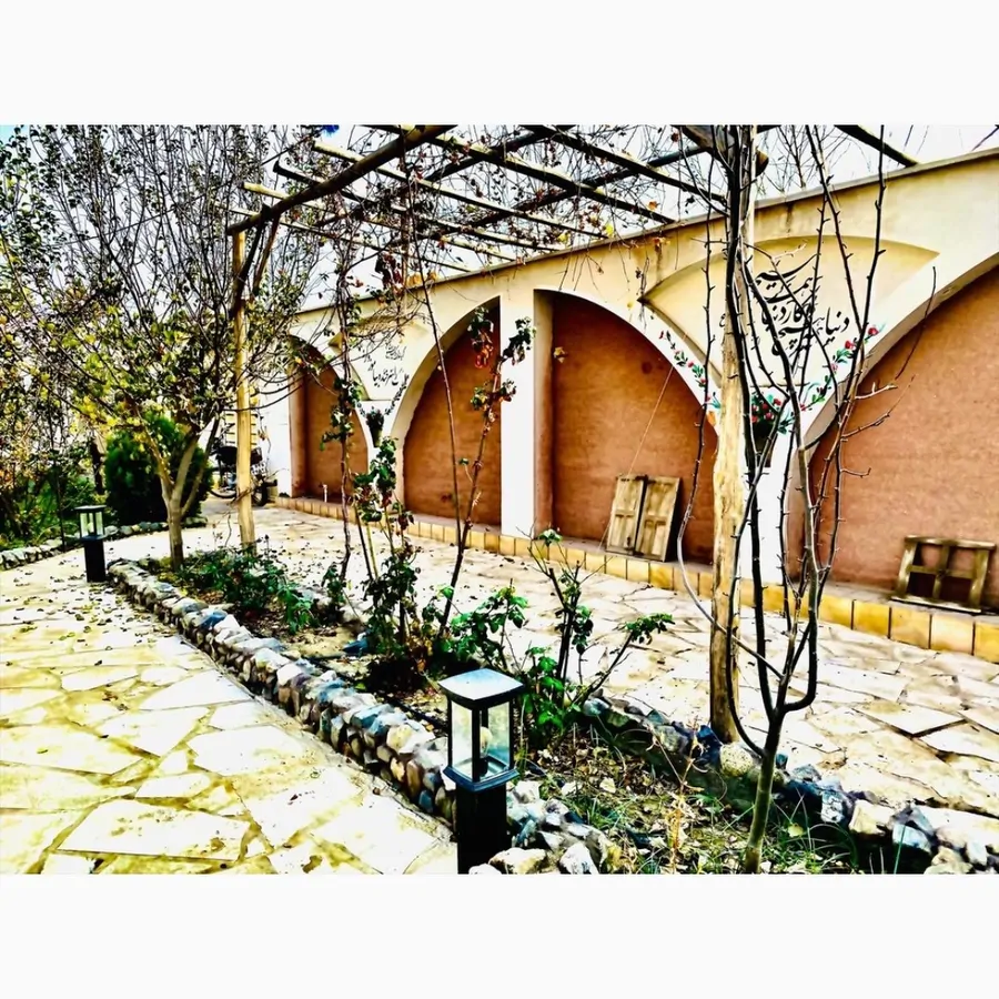 تصویر ۱ - سوییت باغ در  کاشان