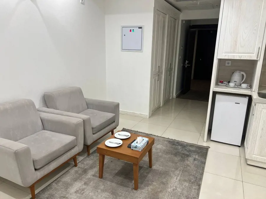 تصویر ۱ - آپارتمان مبله آراد (1) در  مشهد