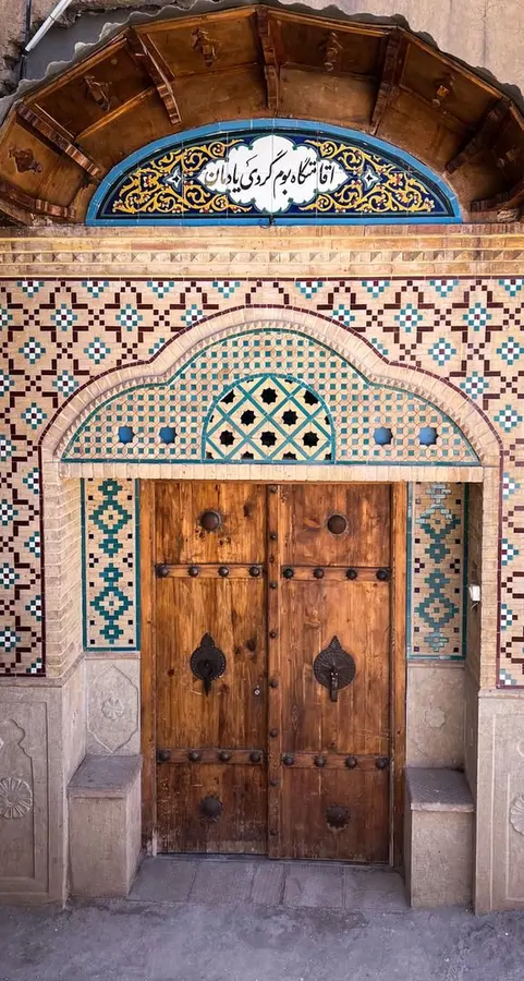 تصویر ۱ - هتل سنتی سنتی و تاریخی در دل شیراز در  شیراز
