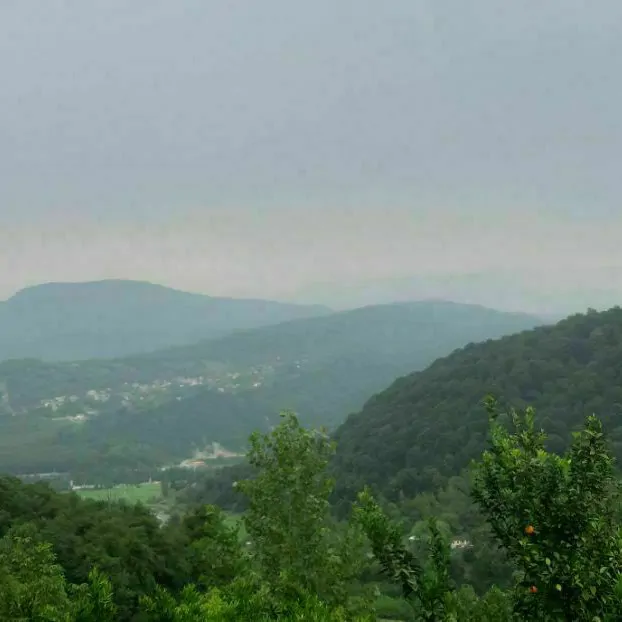 تصویر ۱ - کلبه کلبه سرای عشق لفور در  لفور