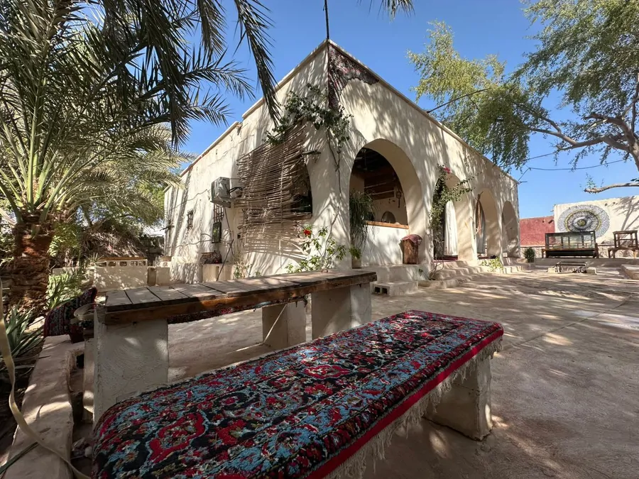 تصویر ۱ - ویلا باغ استوایی عمارت چند درخت در هرمز